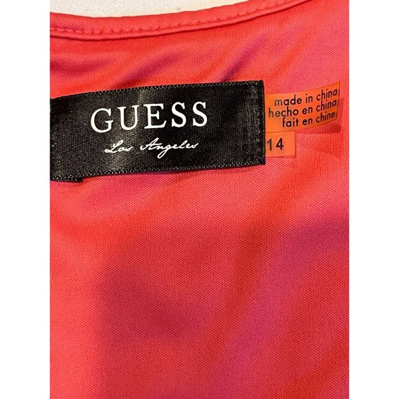 Guess Women Fitted Bodycon Dress Textured Fitted Back Zip Scoop Neck Coral SZ 14 - Picture 7 of 8
